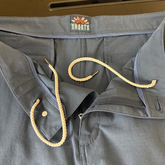 Faherty Men’s All Day 9” Shorts | Dark Blue Nights | Size 38” - Picture 7 of 8